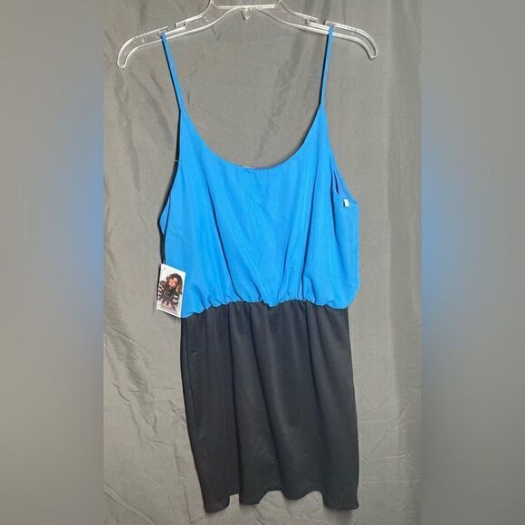 NEW🔥❤️🔥 NEW Fifth Harmony Strappy Summer Fun Bodycon Dress Size Large NWT F… - Picture 3 of 7